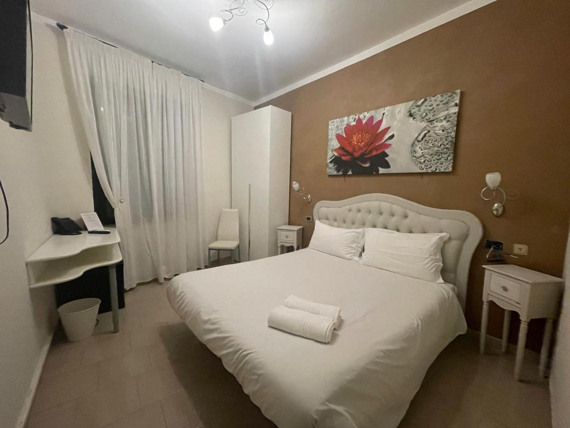 Hotel Central Giacomini Сало Экстерьер фото