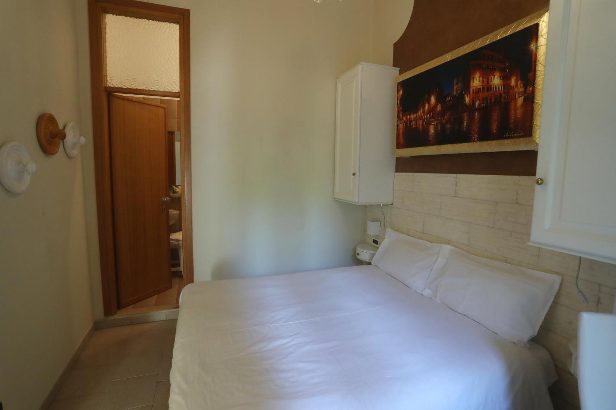 Hotel Central Giacomini Сало Экстерьер фото