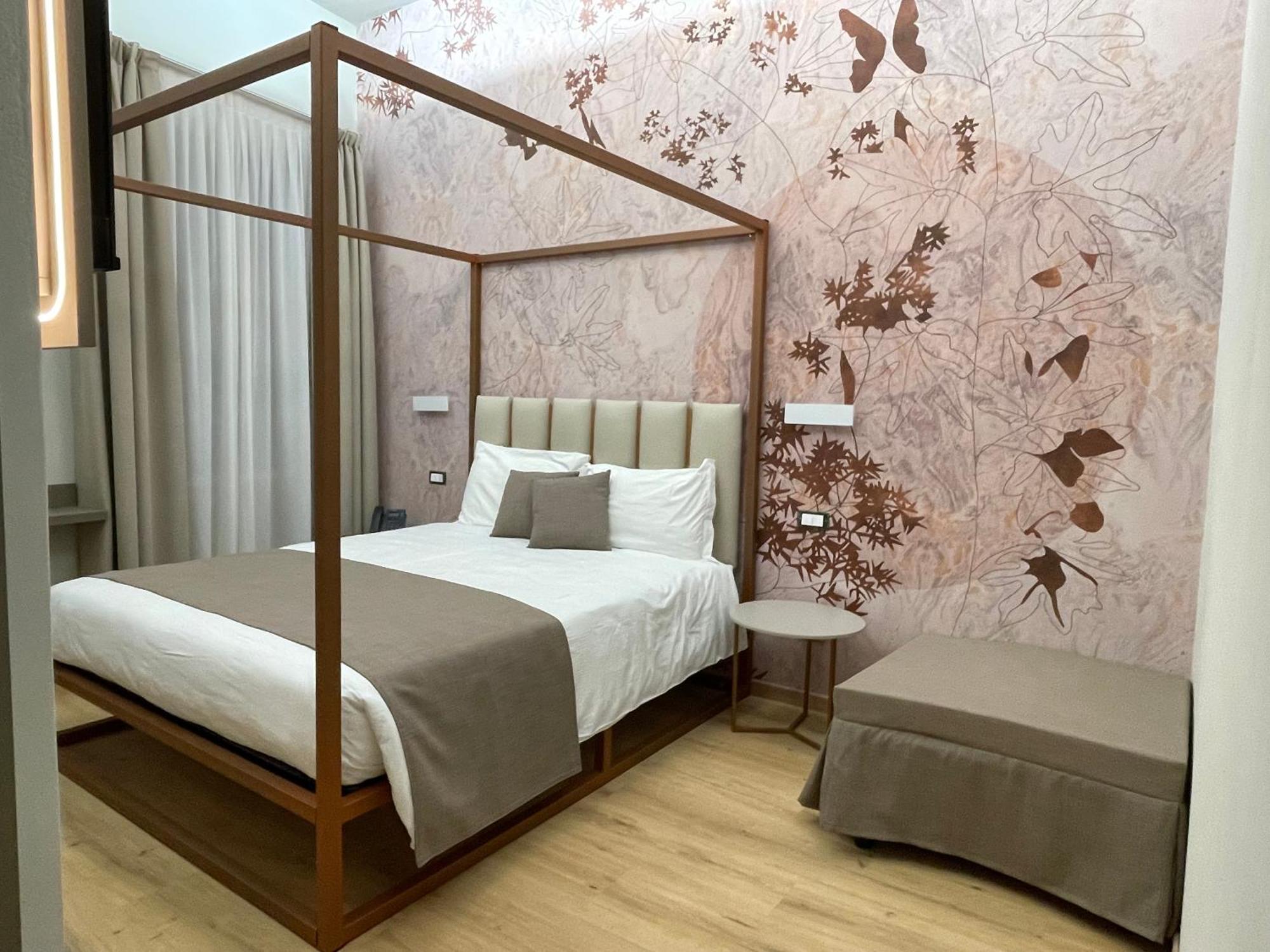 Hotel Central Giacomini Сало Экстерьер фото